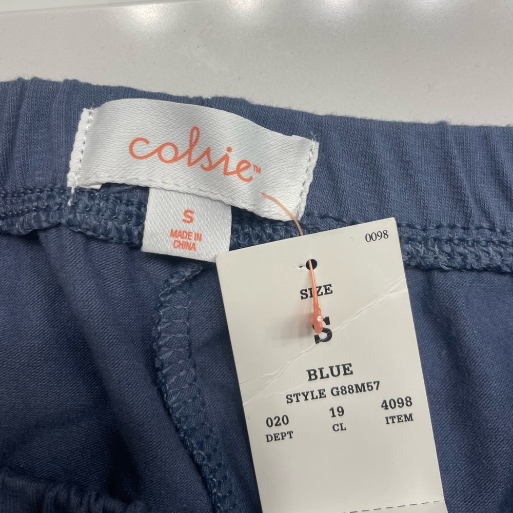Colsie Blue Shorts Size Small - Picture 3 of 3